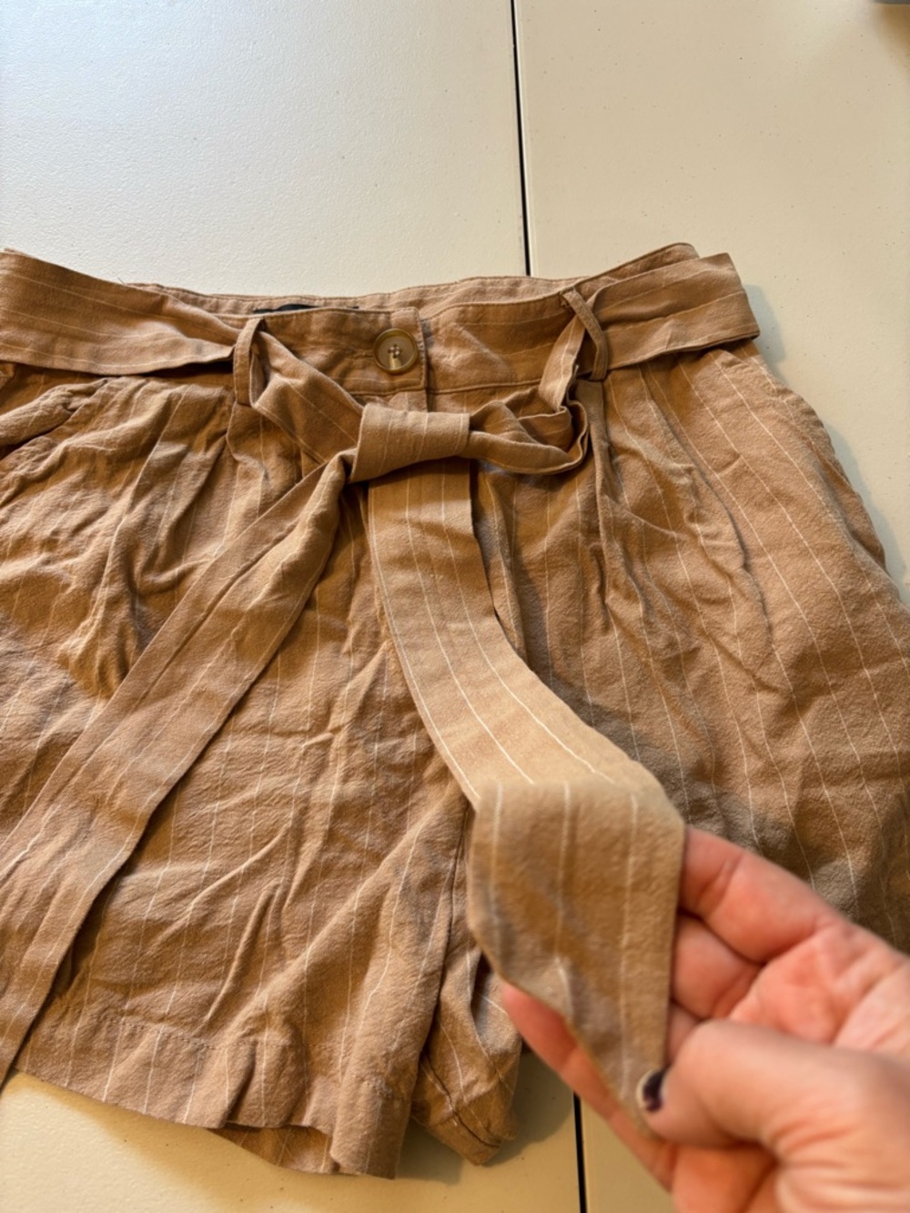 Lulus Paperbag High Waist Shorts Brown Size Large PinStripe Tie Belt Lightweight - Picture 4 of 10